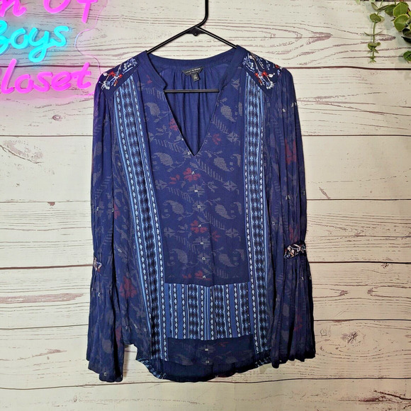 Lucky Brand Navy Blue Embroidered Mixed Print V-Neck Boho Top Womans Size Large - Picture 1 of 8